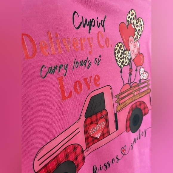No Boundaries Custom Pink Valentine’s Day Cupid Scoop Tee Juniors Small (3-5) - Picture 12 of 13